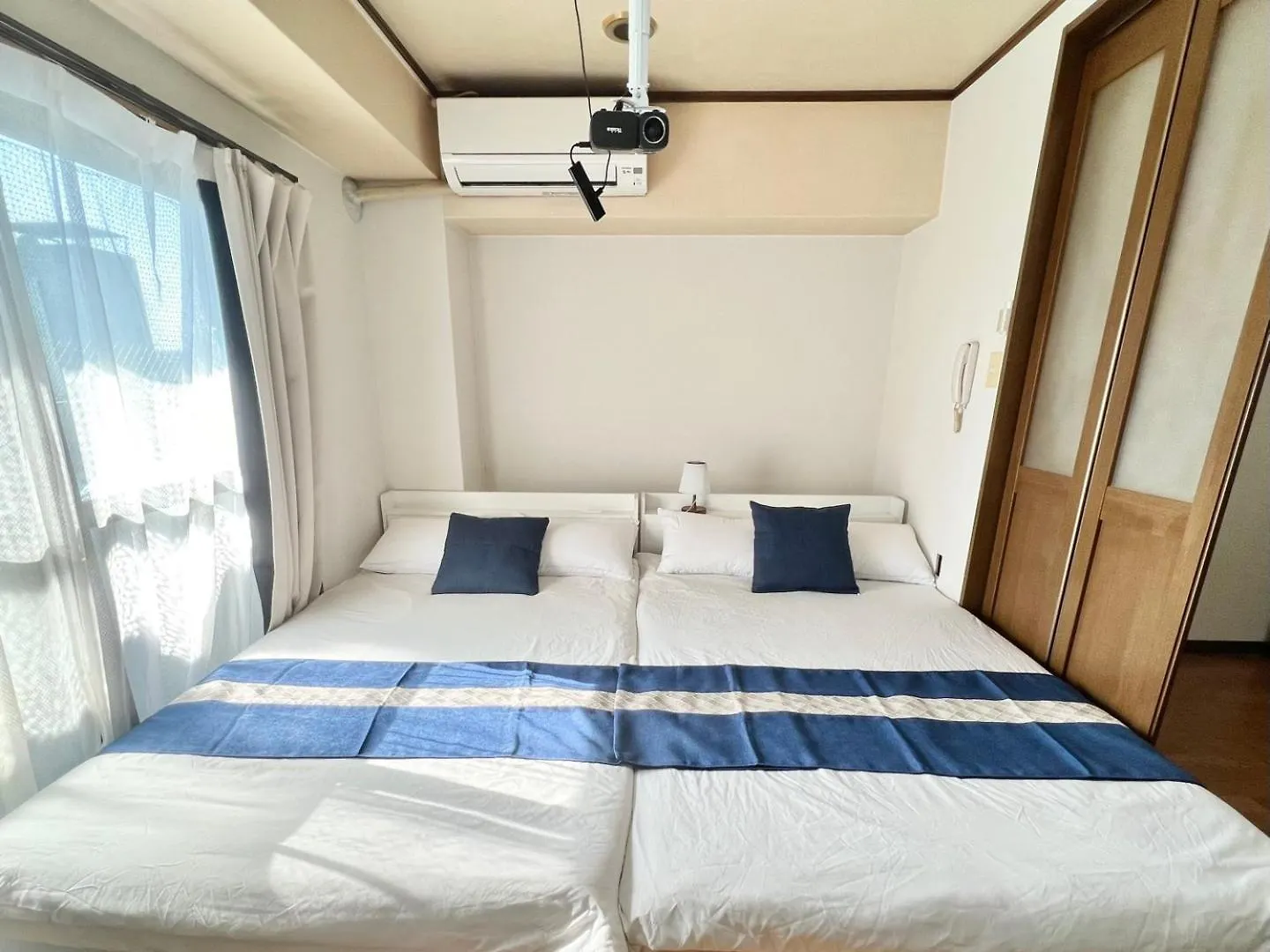 7人可能 なんば駅 一駅 / 地下鉄駅 2分 Royal901 Apartment Osaka